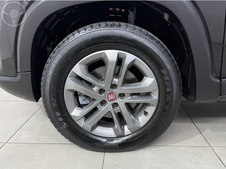 FIAT - TORO 2.0 16V TURBO DIESEL FREEDOM 4WD AT9 AUTOMÁTICO - 2020/2020 - PRETA - R$ 114.000,00