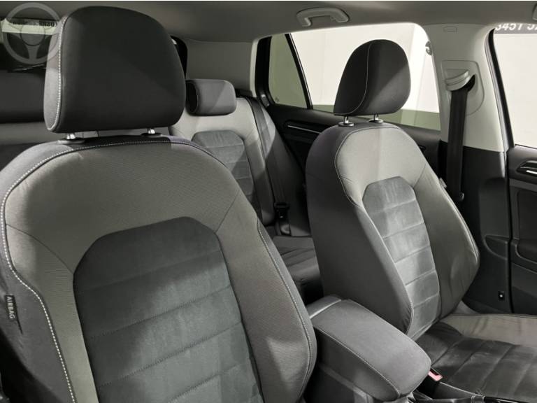 VOLKSWAGEN - GOLF 1.4 TSI HIGHLINE 16V 4P AUTOMÁTICO - 2014/2015 - CINZA - R$ 86.900,00