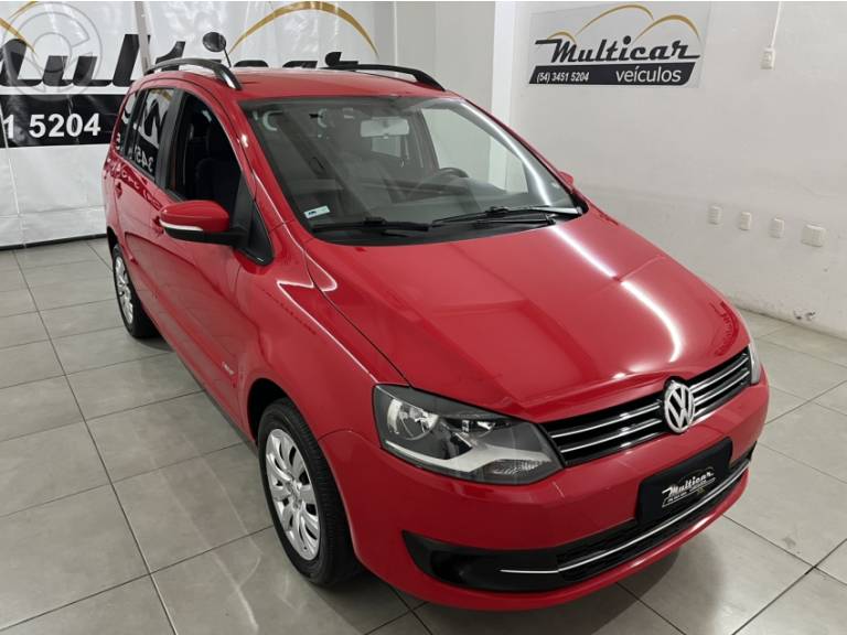 VOLKSWAGEN - SPACEFOX 1.6 MI TREND 8V FLEX 4P MANUAL - 2014/2014 - VERMELHA - R$ 43.900,00