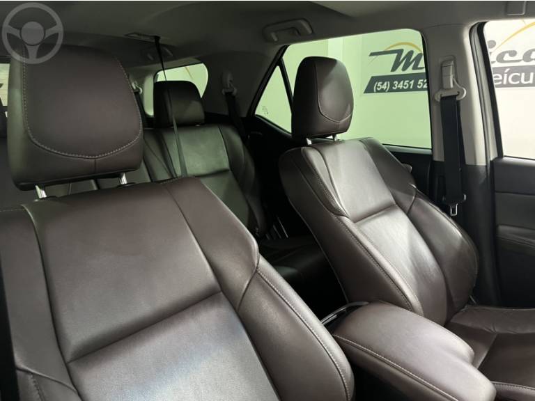 TOYOTA - HILUX SW4 2.8 SRX 4X4 16V TURBO INTERCOOLER DIESEL 4P AUTOMÁTICO - 2017/2017 - BRANCA - R$ 214.000,00