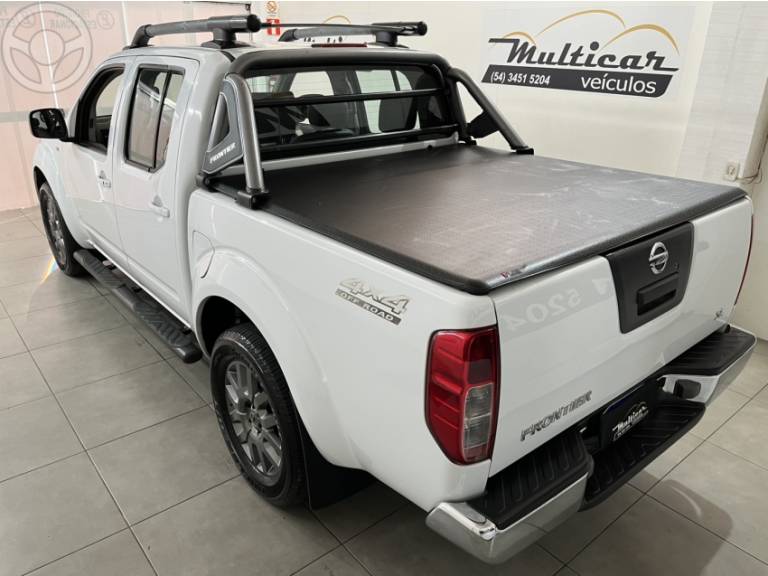 NISSAN - FRONTIER 2.5 SL 4X4 CD TURBO ELETRONIC DIESEL 4P AUTOMÁTICO - 2016/2016 - BRANCA - R$ 113.900,00