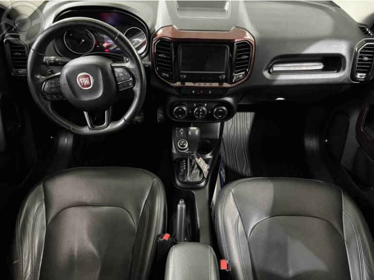 FIAT - TORO 2.0 16V TURBO DIESEL FREEDOM 4WD AT9 AUTOMÁTICO - 2020/2020 - PRETA - R$ 114.000,00
