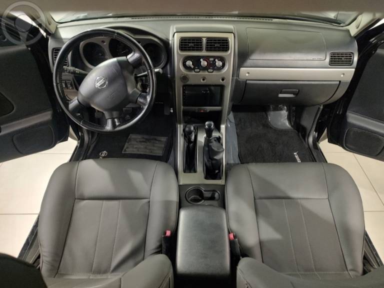 NISSAN - XTERRA 2.8 SE 4X4 8V TURBO INTERCOOLER DIESEL 4P MANUAL - 2005/2006 - PRETA - R$ 81.000,00