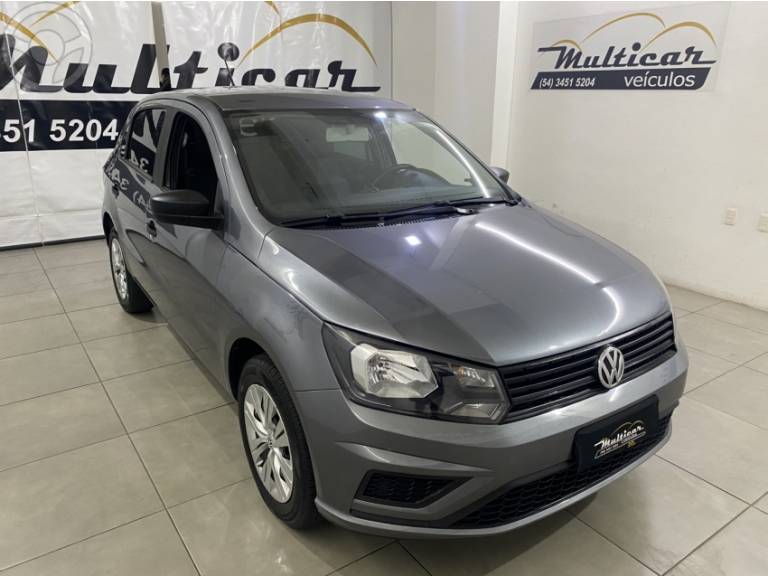 VOLKSWAGEN - GOL 1.6 MSI 8V TOTALFLEX 4P MANUAL - 2021/2022 - CINZA - R$ 59.900,00