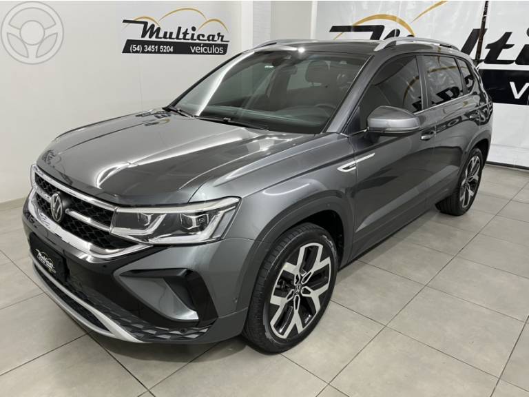 VOLKSWAGEN - TAOS 1.4 16V HIGHLINE TSI FLEX 4P AUTOMÁTICO - 2024/2024 - CINZA - R$ 185.900,00