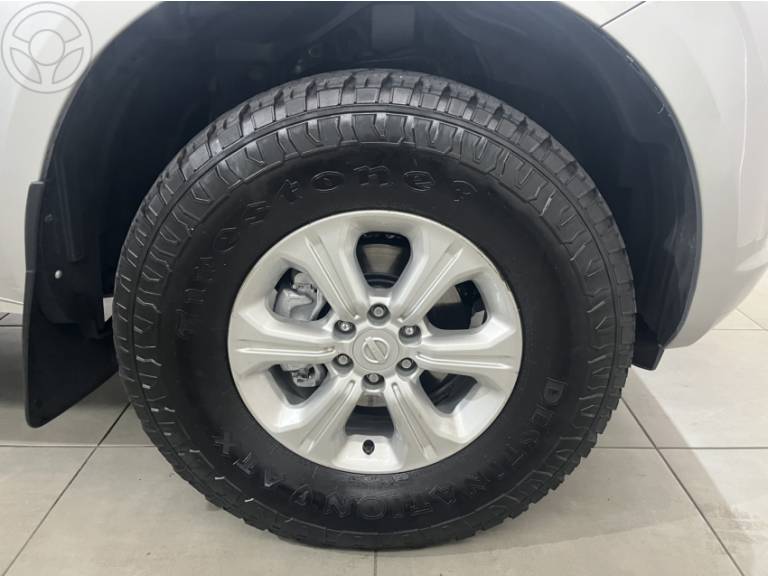 NISSAN - FRONTIER 2.3 S 16V 4X4 CD TURBO DIESEL 4P MANUAL - 2019/2019 - PRATA - R$ 116.900,00