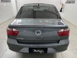 VOLKSWAGEN - VOYAGE 1.0 12V MPI TOTALFLEX TRENDLINE 4P MANUAL - 2022/2023 - CINZA - R$ 59.900,00