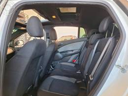 FIAT - BRAVO 1.8 SPORTING 16V FLEX 4P MANUAL - 2015/2016 - BRANCA - R$ 61.000,00