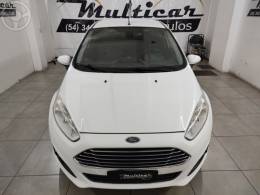 FORD - FIESTA 1.6 TITANIUM PLUS HATCH 16V FLEX 4P AUTOMÁTICO - 2016/2016 - BRANCA - R$ 55.900,00