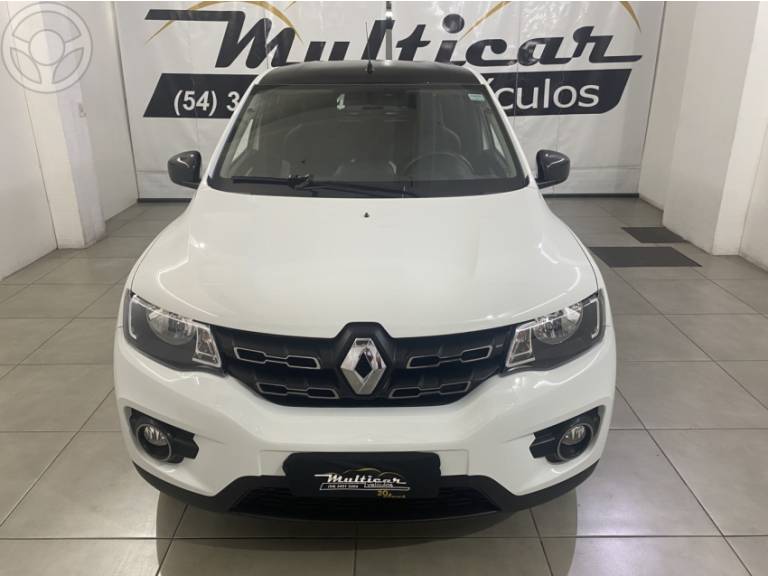 RENAULT - KWID 1.0 12V SCE FLEX INTENSE MANUAL - 2018/2019 - BRANCA - R$ 42.900,00