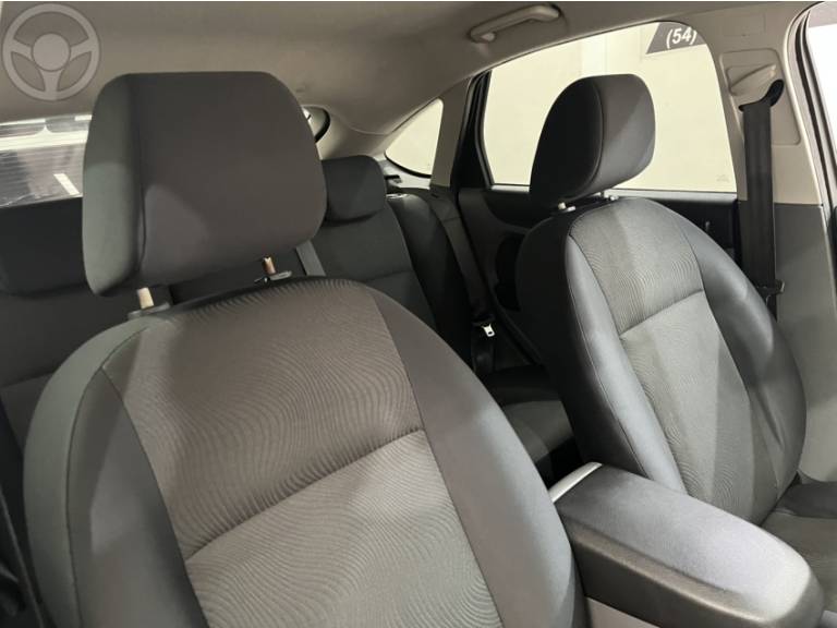 FORD - FOCUS 2.0 GLX 16V FLEX 4P AUTOMÁTICO - 2012/2012 - PRATA - R$ 42.900,00