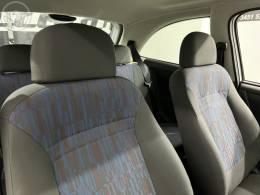CHEVROLET - CELTA 1.0 MPFI VHCE LIFE 8V FLEX 2P MANUAL - 2011/2011 - BRANCA - R$ 21.500,00