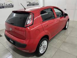 FIAT - PUNTO 1.6 ESSENCE 16V FLEX 4P MANUAL - 2014/2014 - VERMELHA - R$ 42.900,00