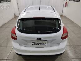 FORD - FOCUS 2.0 TITANIUM HATCH 16V FLEX 4P AUTOMÁTICO - 2015/2015 - BRANCA - R$ 60.000,00
