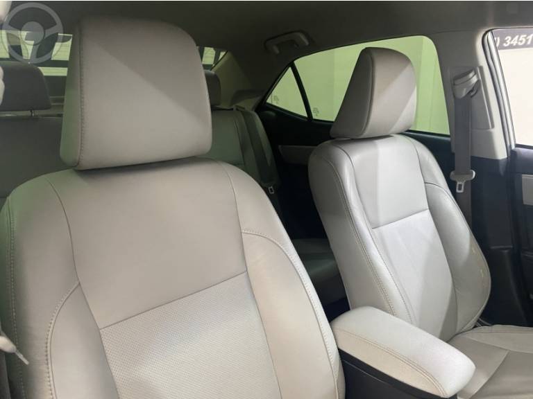 TOYOTA - COROLLA 2.0 XEI 16V FLEX 4P AUTOMÁTICO - 2016/2016 - PRATA - R$ 88.500,00