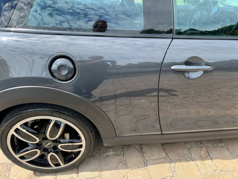 MINI - COOPER 2.0 S TOP 16V TURBO 2P AUTOMÁTICO - 2018/2019 - CINZA - R$ 145.000,00