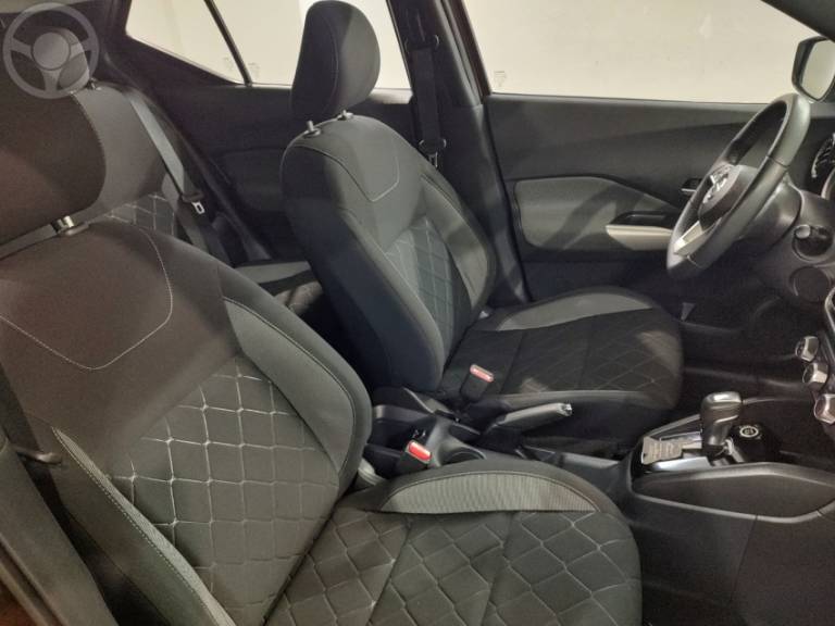 NISSAN - KICKS 1.6 16V FLEX SV 4P XTRONIC - 2018/2019 - MARROM - R$ 84.900,00