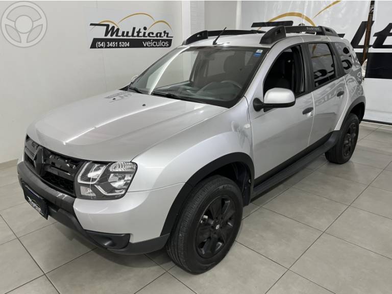 RENAULT - DUSTER 1.6 EXPRESSION 4X2 16V FLEX 4P MANUAL - 2019/2020 - PRATA - R$ 73.900,00