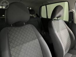 VOLKSWAGEN - FOX 1.6 MSI TRENDLINE 8V FLEX 4P MANUAL - 2016/2016 - BRANCA - R$ 50.900,00