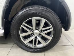 TOYOTA - HILUX SW4 2.8 SRX 4X4 16V TURBO INTERCOOLER DIESEL 4P AUTOMÁTICO - 2017/2017 - BRANCA - R$ 214.000,00