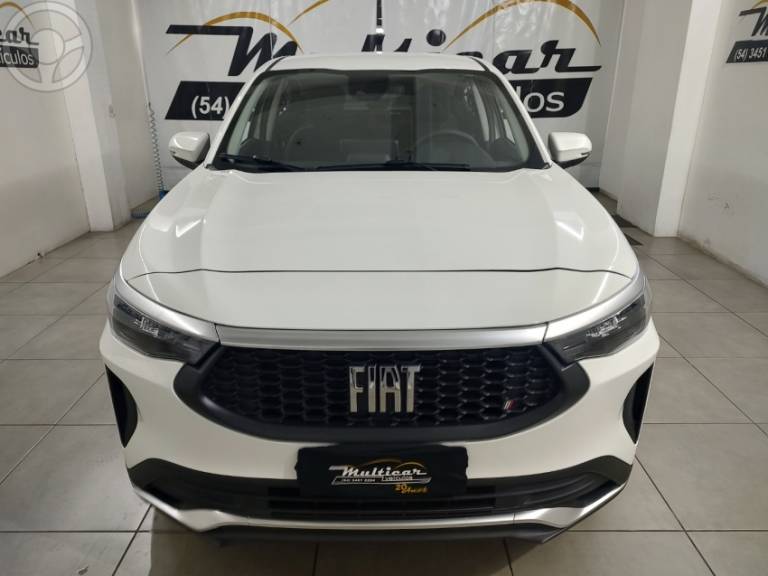 FIAT - FASTBACK 1.0 AUDACE 200 TURBO FLEX 4P AUTOMÁTICO - 2023/2023 - BRANCA - R$ 111.900,00