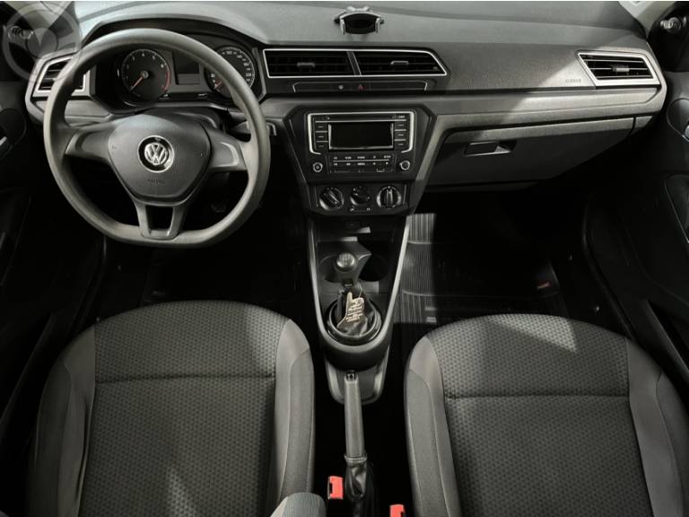 VOLKSWAGEN - GOL 1.6 MSI TOTALFLEX TRENDLINE 4P MANUAL - 2018/2018 - PRATA - R$ 47.900,00