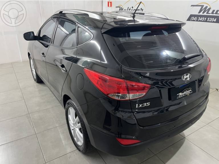 HYUNDAI - IX35 2.0 MPFI GLS 4X2 16V 4P AUTOMÁTICO - 2011/2012 - PRETA - R$ 67.900,00
