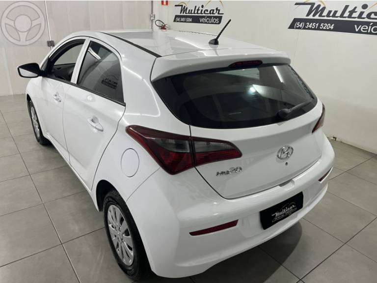 HYUNDAI - HB20 1.0 UNIQUE 12V FLEX 4P MANUAL - 2019/2019 - BRANCA - R$ 55.900,00