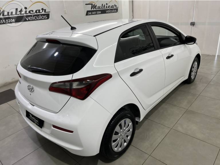 HYUNDAI - HB20 1.0 UNIQUE 12V FLEX 4P MANUAL - 2019/2019 - BRANCA - R$ 54.900,00
