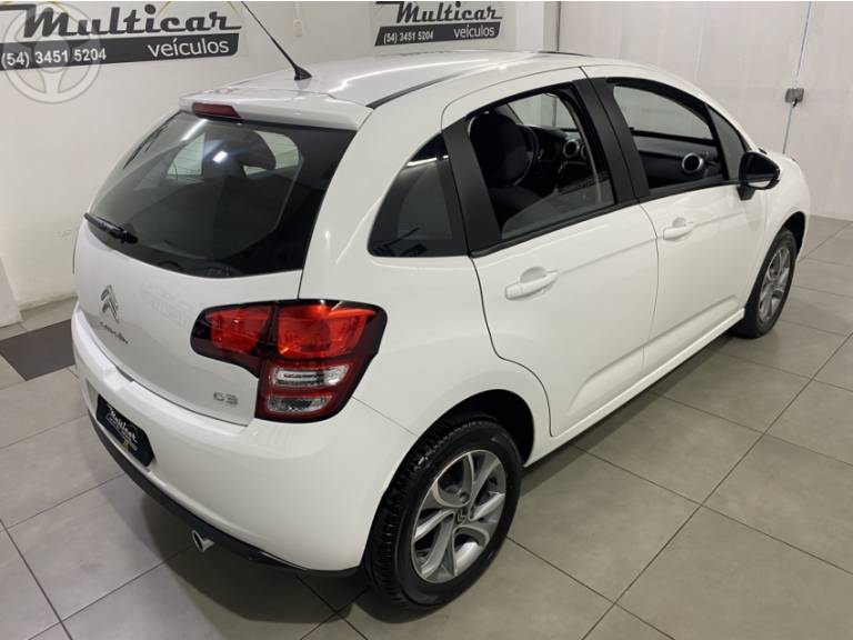 CITROËN - C3 1.6 TENDANCE 16V FLEX 4P AUTOMÁTICO - 2016/2017 - BRANCA - R$ 53.900,00