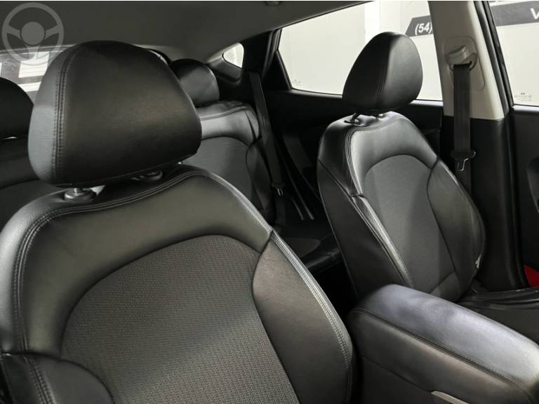 HYUNDAI - IX35 2.0 MPFI GLS 4X2 16V 4P AUTOMÁTICO - 2011/2012 - PRETA - R$ 67.900,00
