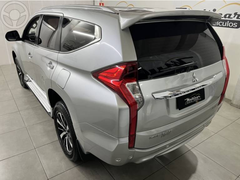 MITSUBISHI - PAJERO SPORT - 2019/2020 - PRATA - R$ 218.900,00