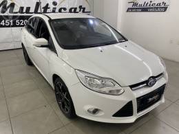 FORD - FOCUS 2.0 TITANIUM SEDAN 16V FLEX 4P AUTOMÁTICO - 2014/2014 - BRANCA - R$ 58.000,00