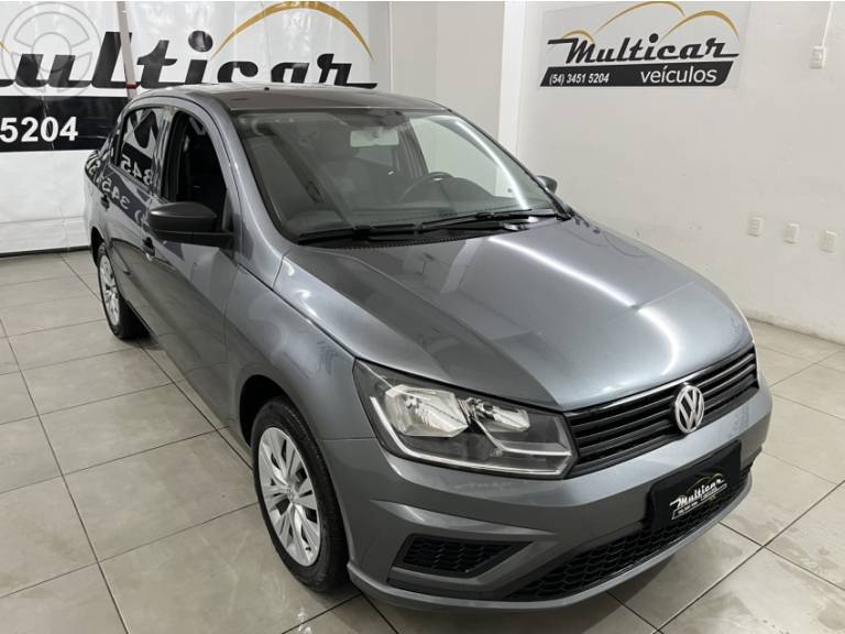 VOLKSWAGEN - VOYAGE 1.0 12V MPI TOTALFLEX TRENDLINE 4P MANUAL - 2022/2023 - CINZA - R$ 59.900,00