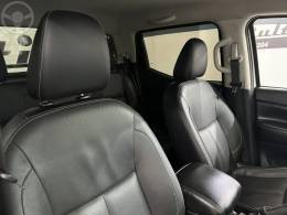 NISSAN - FRONTIER 2.3 LE 4X4 CD BI TURBO DIESEL 4P AUTOMÁTICO - 2017/2017 - BRANCA - R$ 129.900,00