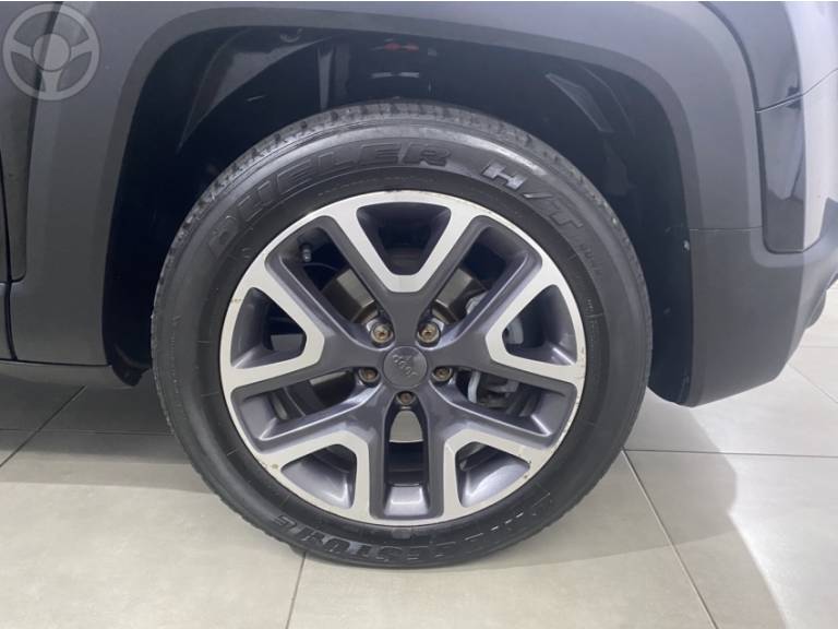 JEEP - RENEGADE 2.0 16V TURBO DIESEL LONGITUDE 4P 4X4 AUTOMÁTICO - 2020/2021 - PRETA - R$ 109.900,00