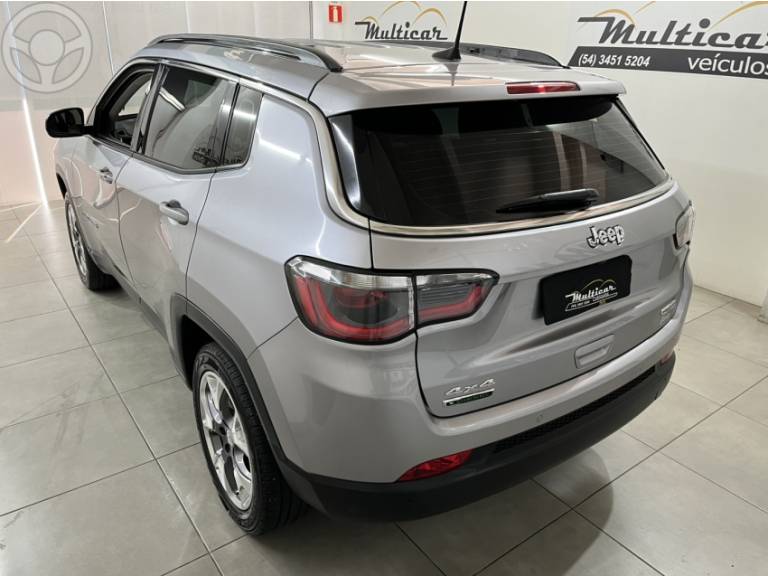 JEEP - COMPASS 2.0 16V DIESEL LONGITUDE 4X4 AUTOMÁTICO - 2020/2020 - PRATA - R$ 116.900,00