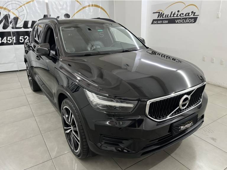 VOLVO - XC 40 2.0 T4 GEARTRONIC - 2019/2019 - PRETA - R$ 123.900,00