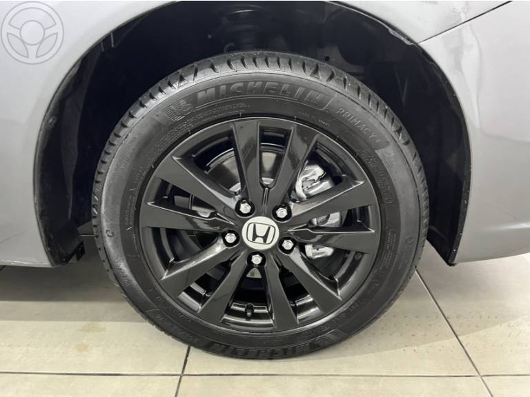 HONDA - CIVIC 1.8 LXS 16V FLEX 4P AUTOMÁTICO - 2012/2012 - CINZA - R$ 64.900,00