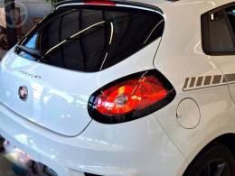 FIAT - BRAVO 1.8 SPORTING 16V FLEX 4P MANUAL - 2015/2016 - BRANCA - R$ 61.000,00
