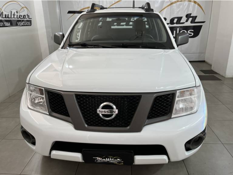 NISSAN - FRONTIER 2.5 SL 4X4 CD TURBO ELETRONIC DIESEL 4P AUTOMÁTICO - 2016/2016 - BRANCA - R$ 113.900,00