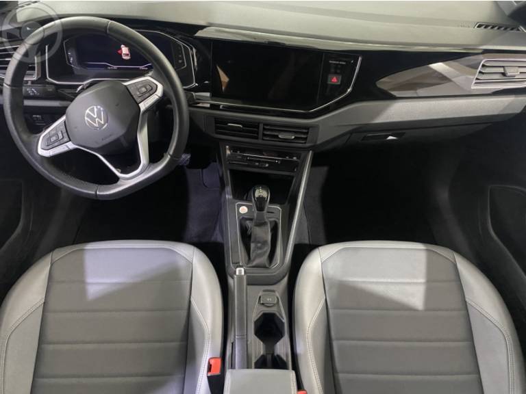 VOLKSWAGEN - NIVUS 1.0 TSI HIGHLINE FLEX 4P AUTOMÁTICO - 2022/2023 - VERMELHA - R$ 119.900,00