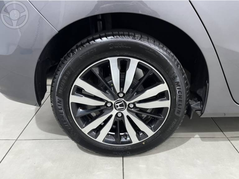 HONDA - FIT 1.5 EX 16V FLEX 4P AUTOMÁTICO - 2018/2019 - CINZA - R$ 82.500,00