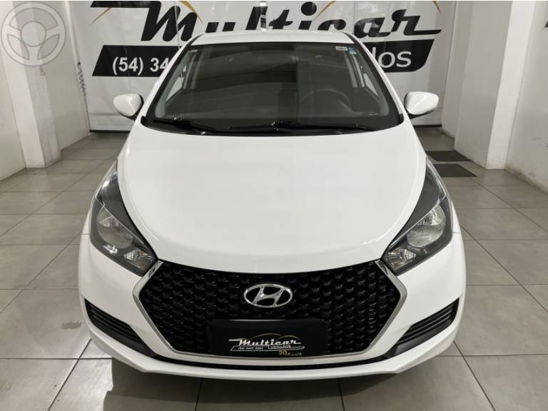 HYUNDAI - HB20 1.6 COMFORT PLUS 16V FLEX 4P MANUAL - 2018/2019 - BRANCA - R$ 62.900,00