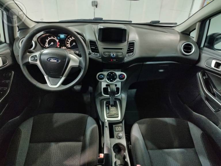 FORD - FIESTA 1.0 SEL ECOBOOST GTDI 12V 4P AUTOMÁTICO - 2018/2018 - BRANCA - R$ 62.500,00