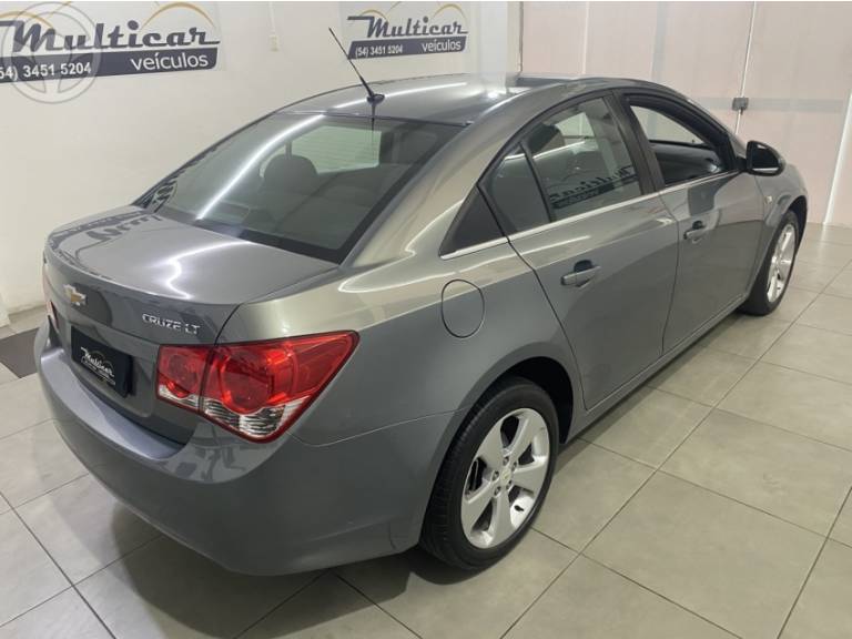 CHEVROLET - CRUZE 1.8 LT 16V FLEX 4P AUTOMÁTICO - 2012/2012 - CINZA - R$ 53.900,00