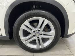 MERCEDES-BENZ - GLA 200 1.6 CGI ADVANCE 16V TURBO FLEX 4P AUTOMÁTICO - 2015/2015 - BRANCA - R$ 109.900,00