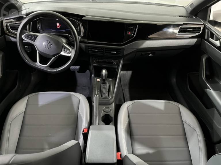 VOLKSWAGEN - NIVUS 1.0 TSI HIGHLINE FLEX 4P AUTOMÁTICO - 2020/2021 - BRANCA - R$ 109.900,00