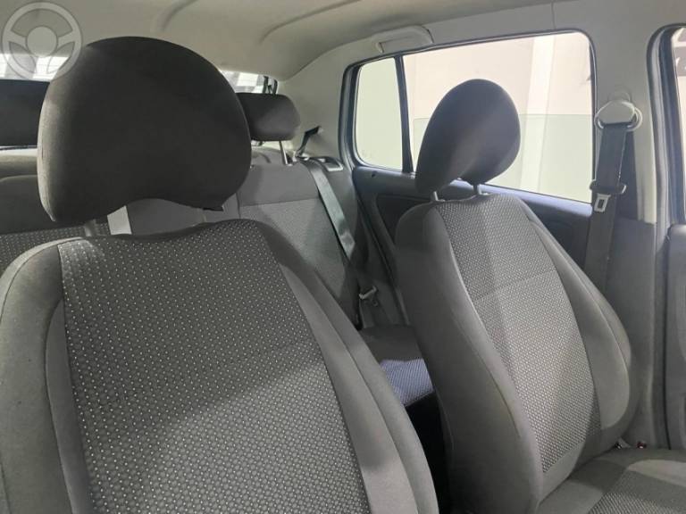 VOLKSWAGEN - FOX 1.6 MSI TOTAL FLEX CONNECT 4P MANUAL - 2019/2020 - CINZA - R$ 63.900,00