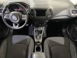 JEEP - COMPASS 2.0 SPORT 4X2 16V 4P AUTOMÁTICO - 2017/2018 - PRETA - R$ 88.900,00